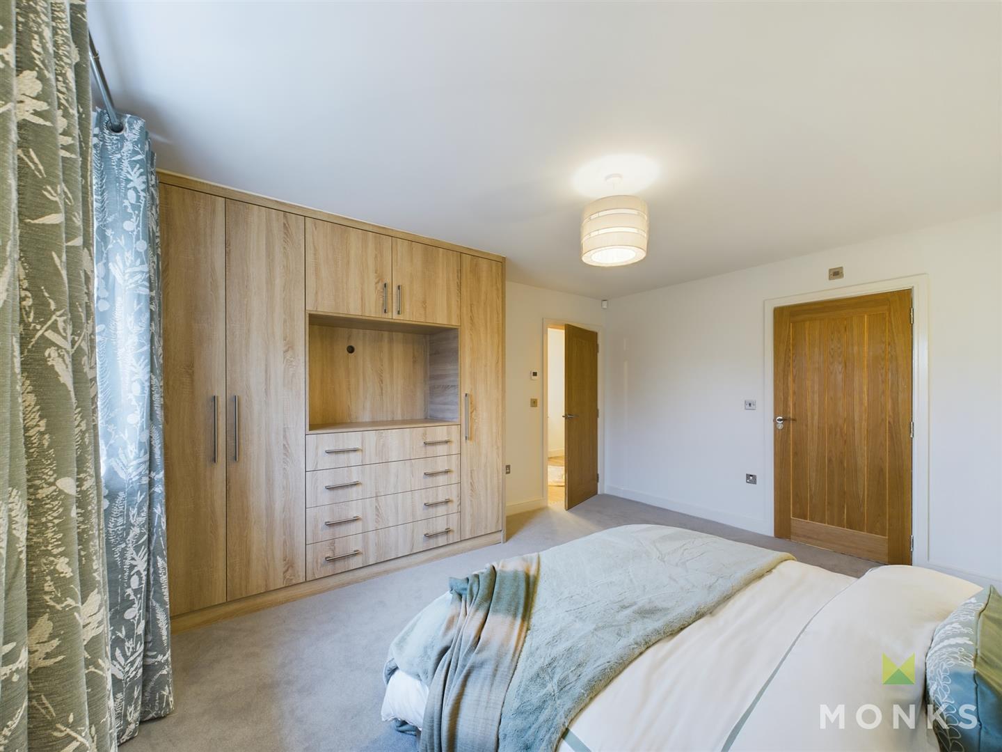 PLOT 2, 4 Llanhaven Close, Telford, TF6 6BH SSTC